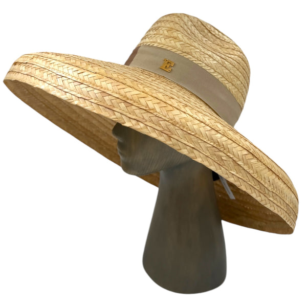 Vista hat