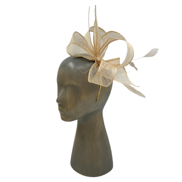 Beige fascinator