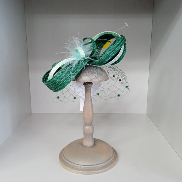 Green fascinator